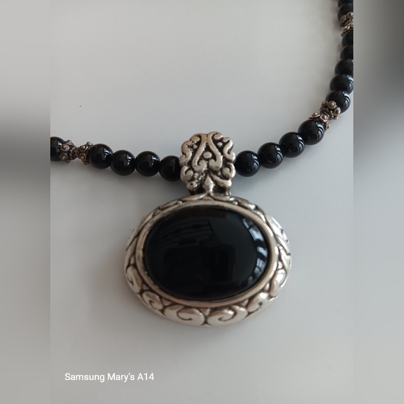 Black Beaded Necklace with Oval Pendant and Silver Setting - Picture 2 of 5